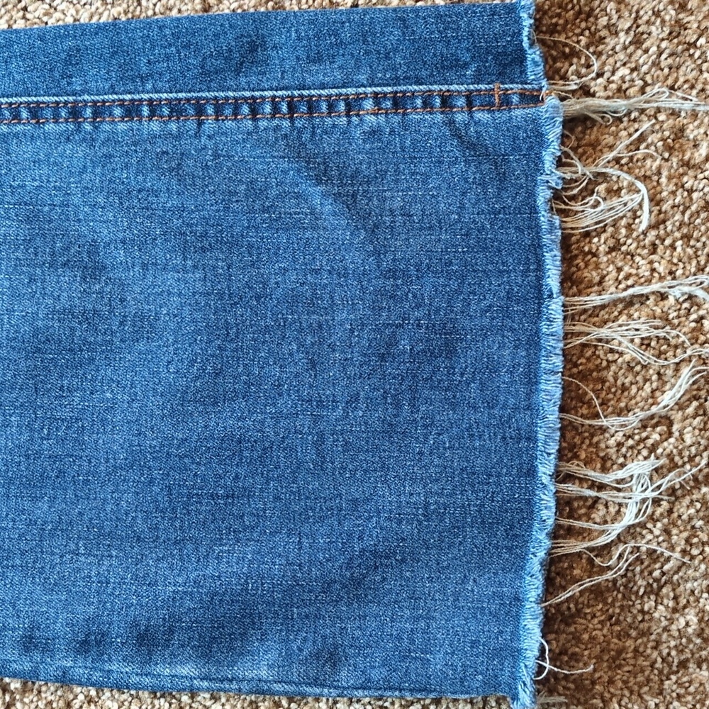 OAT New York Women's High Rise Flare Raw Hem Stretch Jeans Size 6 - Picture 9 of 14